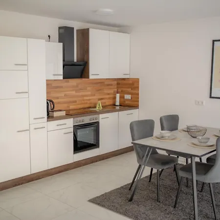 דירה Auszeit In Radolfzell רדולפצל אם בודנזי